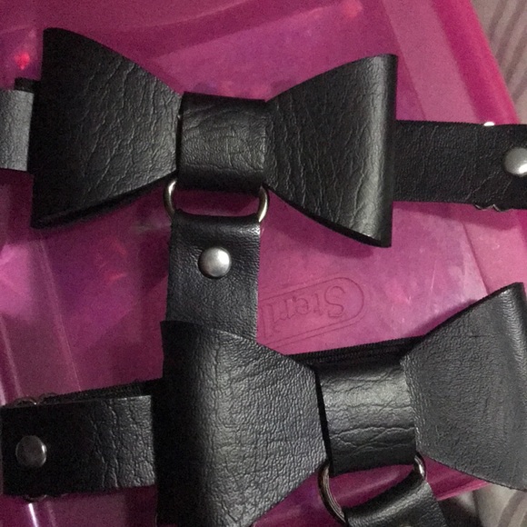 Pink or black pair of bow garter belts thigh strap harness high stockings sexy
